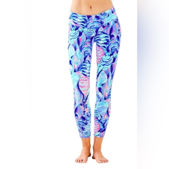 Lilly Pulitzer Women’s Medium Luxletic Tamara legging in Twilight Blue Scale Up - Picture 16 of 16